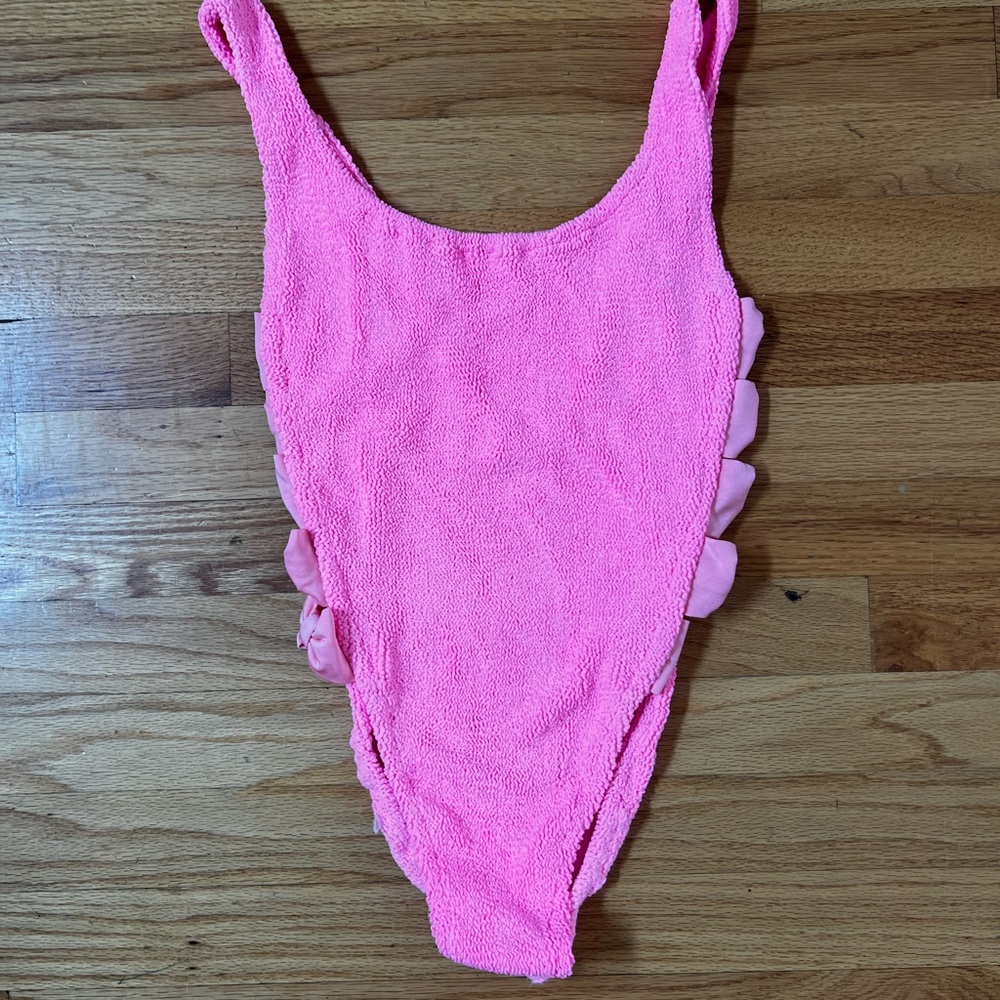 Hunza G Bubblegum Textured Swimsuit